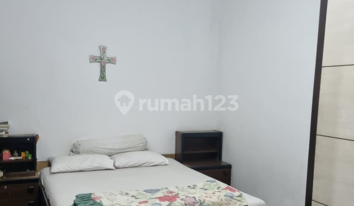 Rumah 2 Lantai Siap Huni Strategis di Setra Asri 2