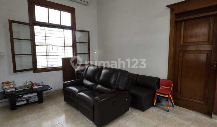 Rumah Bagus Terawat di Kawasan Strategis Sayap Riau Bandung Rumah Bagus Terawat di Kawasan Strategis Sayap Riau Bandung