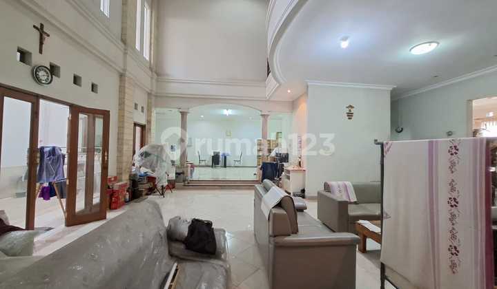 Rumah Utama Di Mekarwangi Akses Mudah, Cocok untuk Hunian & Usaha 1