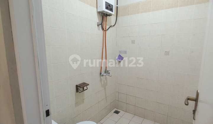 The Most Comfortable Modern Minimalist House Ready to Occupy in Jingga Puspita The Most Comfortable Modern Minimalist House Ready to Occupy in Jingga Puspita