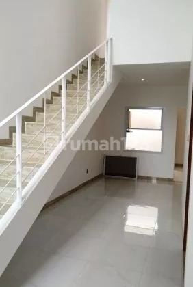 Luxury New House in Mustika Hegar Regency, Buah Batu, Bandung