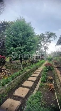 Villa dan X-Pabrik Stainglass Hitung Tanah di Mainroad Cihanjuang