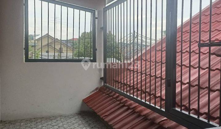 Rumah Bisa Kpr Dukuh Zamrud Kota Legenda Mustikajaya Bekasi Timur 2