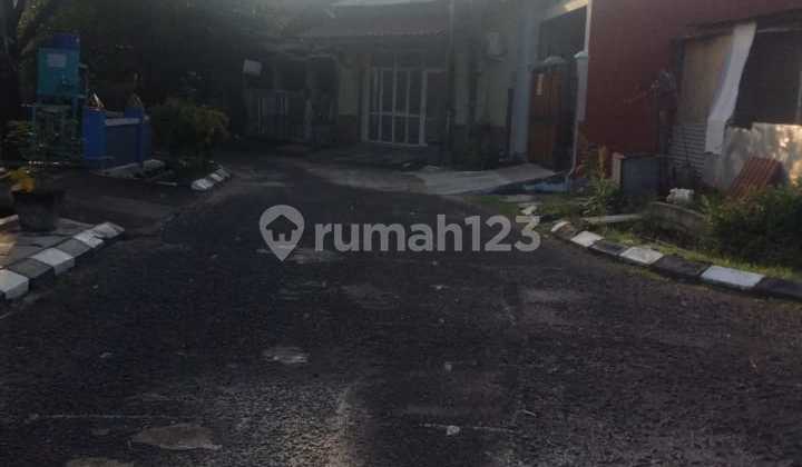 Ready-to-occupy house for sale in Bumi Anggrek Karang Satria, North Tambun, Bekasi. 2