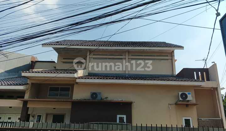 dijual rumah siap huni jalan ratna jati kramat jatiasih bekasi selatan