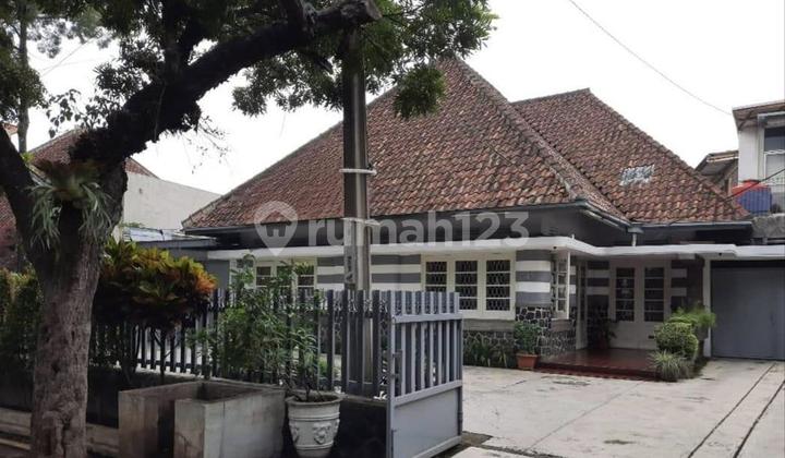 Rumah Belanda Heritage C Lokasi Strategis Dekat Gedung Sate Rumah Belanda Heritage C Lokasi Strategis Dekat Gedung Sate