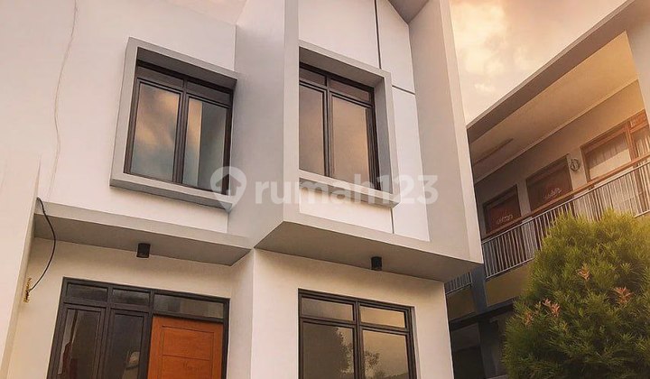 Rumah Cantik Skandinavian Siap Huni di Ciganitri Dekat Tol 2