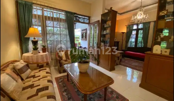 Harga Menarik ! Rumah Hook Lingkungan Nyaman di Pasteur Dekat Tol 2