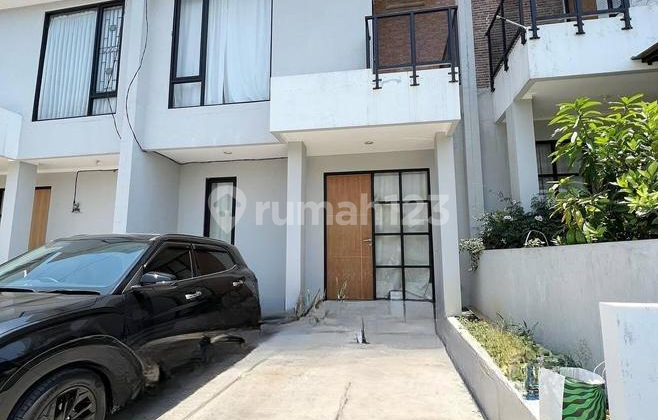 Rumah Terawat Semi Furnish Di Sayap Geger Kalong Dekat Polban