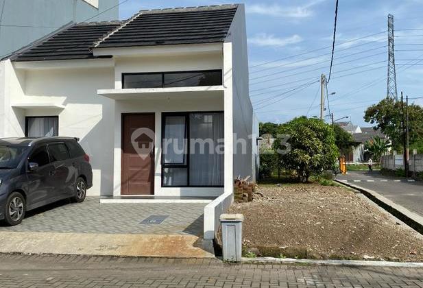 Well-Maintained Hook House in Grand Pinus, Bandung City 2