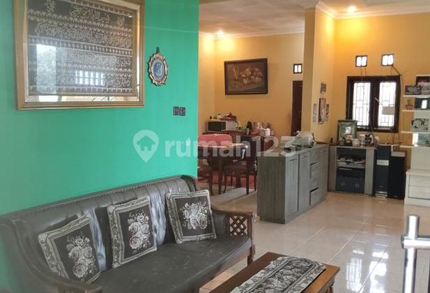 Spacious Well-Maintained House in Terusan Padasuka, Babakan Cicaheum, Bandung 2