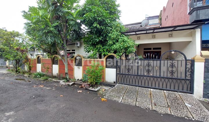 Rumah Bagus Hook 2 Lantai di Puri Permata Arcamanik 2