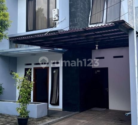 Rumah Terawat 2 Lantai Dalam Cluster di Cisaranten Kulon Bandung