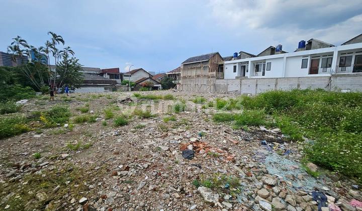 Tanah Di Bawah Pasaran Di Martanegara Sayap Turangga 