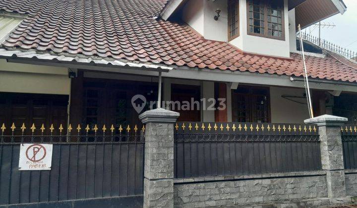 Dibawah Harga Pasaran ! Rumah Terawat 2 Lantai di Kopo Elok Dibawah Harga Pasaran ! Rumah Terawat 2 Lantai di Kopo Elok
