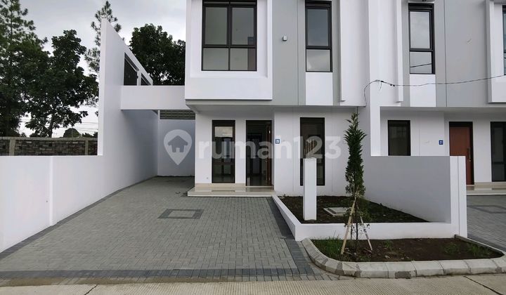Rumah Baru 2 Lantai Gaya Modern Di Batununggal Indah Bandung