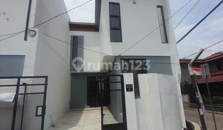 Beautiful Contemporary Semi Furnished House In Margahayu Raya