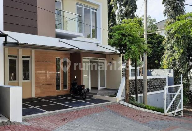 Rumah Hook Dalam Cluster Asri Di Geger Kalong Dekat Kampus Upi Rumah Hook Dalam Cluster Asri Di Geger Kalong Dekat Kampus Upi