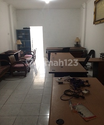 Ruko Perum Taman Edelewis 2