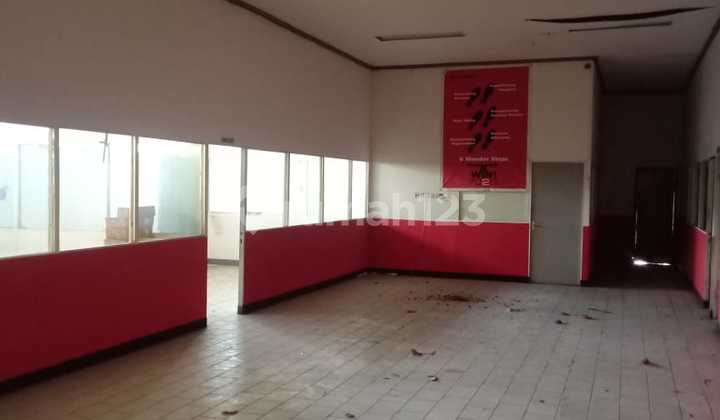 Cheap office buildings or business premises in Kuta, Bali. Cheap office buildings or business premises in Kuta, Bali.