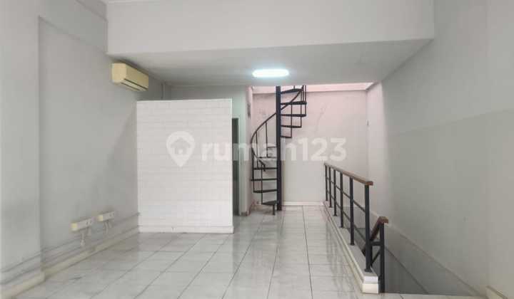 Ruko Siap Pakai dan Lokasi Strategis Pinggir Jalan Raya @Graha Raya