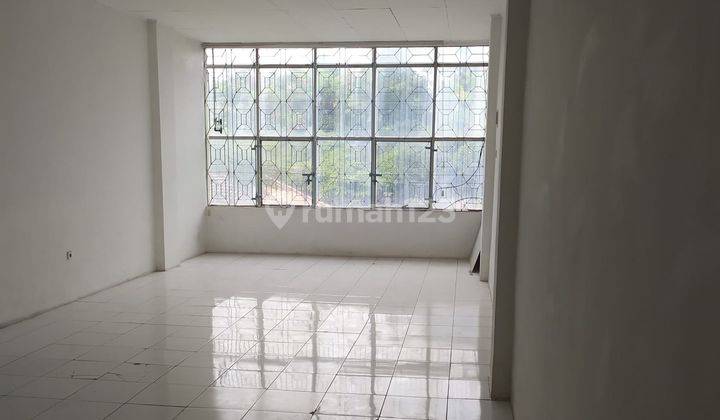 Dijual Ruko Pinggir Jalan Strategis di Veteran Raya Bintaro 1