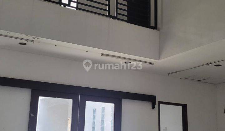 Disewakan Rumah Siap Huni 2 Lantai di Bintaro Sektor 9 2