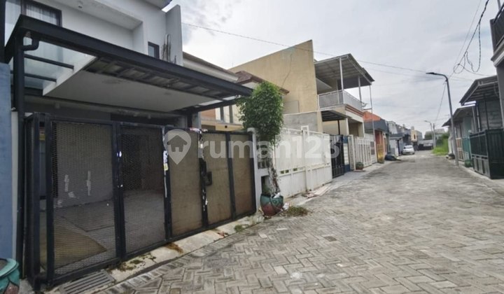 Rumah Gunung Anyar, Strategis Dekat Raya Merr & Kampus Upn