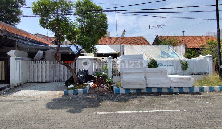 Rumah Tenggilis Tengah, Row 3 Mobil, Dekat Jalan Raya 1