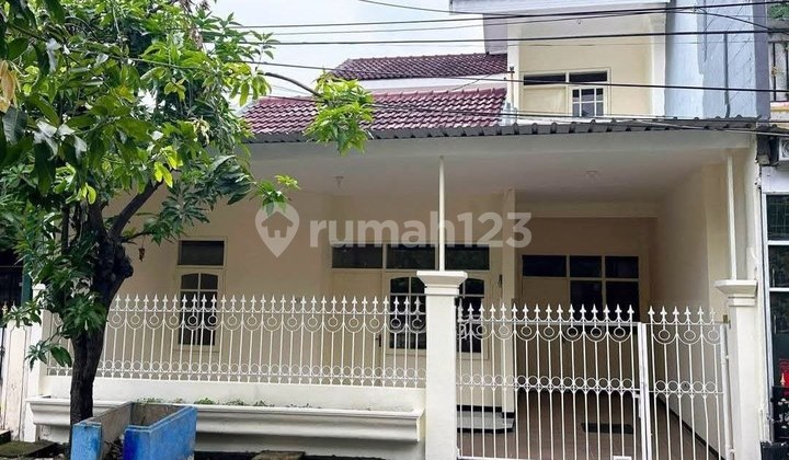 Rungkut Mapan House, South Surabaya, Strategically Located Near Superindo, Raya Merr Soekarno, Tambak Sumur & Juanda Toll Gate Entrances, Upn Rungkut Campus