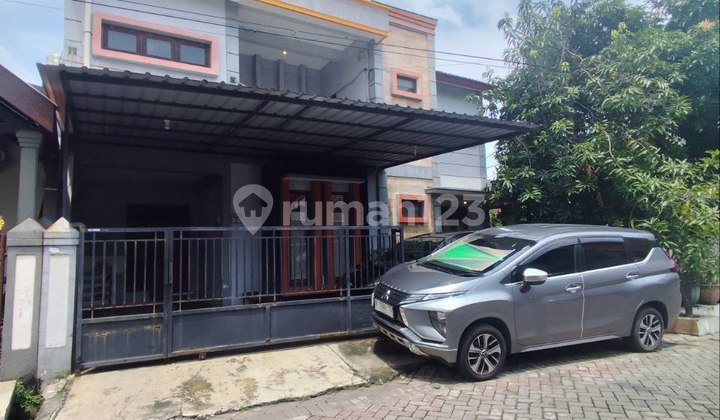 Rumah Hook Nirwana Eksekutif, Surabaya Timur, Strategis Rumah Hook Nirwana Eksekutif, Surabaya Timur, Strategis