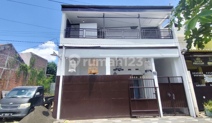 Rumah Kos 8 Kamar Gunung Anyar, Surabaya Selatan, Strategis