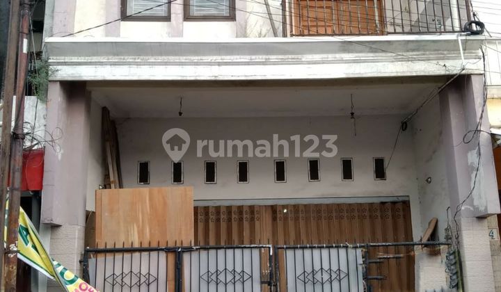 Ruko 3,5 Lantai Ngagel Jaya Tengah, Dekat Jalan Raya Ngagel, Pusat Kota Surabaya Cocok untuk Klinik, Kantor, Cafe, F&B, Printing, Dll Ruko 3,5 Lantai Ngagel Jaya Tengah, Dekat Jalan Raya Ngagel, Pusat Kota Surabaya Cocok untuk Klinik, Kantor, Cafe, F&B, Printing, Dll