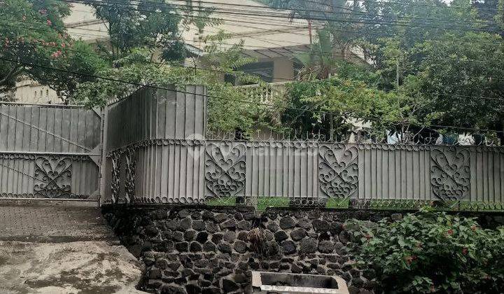 Villa Murah Nol Jalan Gambiran Poros Tretes, Prigen, 2 Pool 1