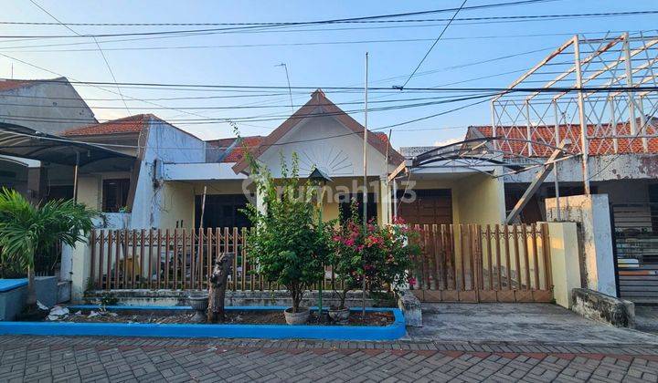 Rumah Tenggilis Mejoyo, Surabaya Selatan, Strategis 1