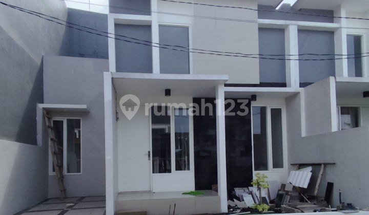 Rumah Baru Minimalis 1 Lantai Medokan Ayu Rumah Baru Minimalis 1 Lantai Medokan Ayu