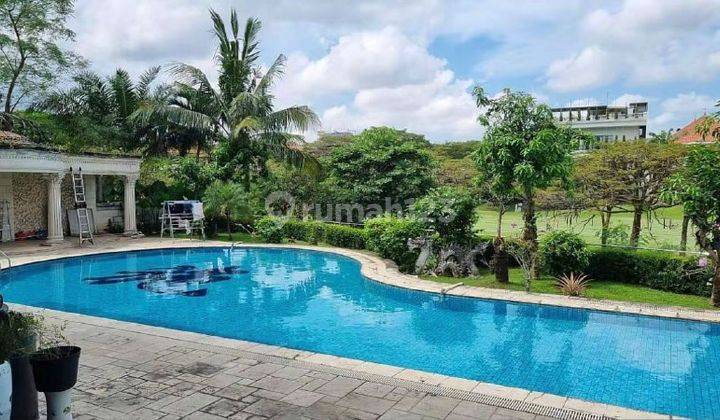 Rumah Klasik Mewah Graha Family, Ada Pool, Golf View 2