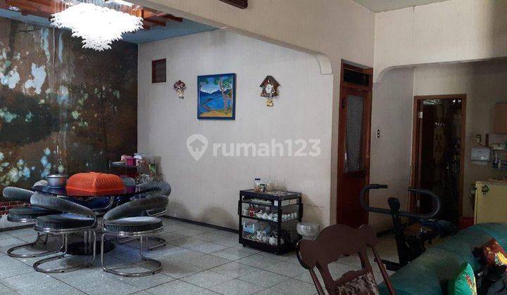 Rumah Hook Bintang Diponggo, Surabaya Barat, Strategis 2