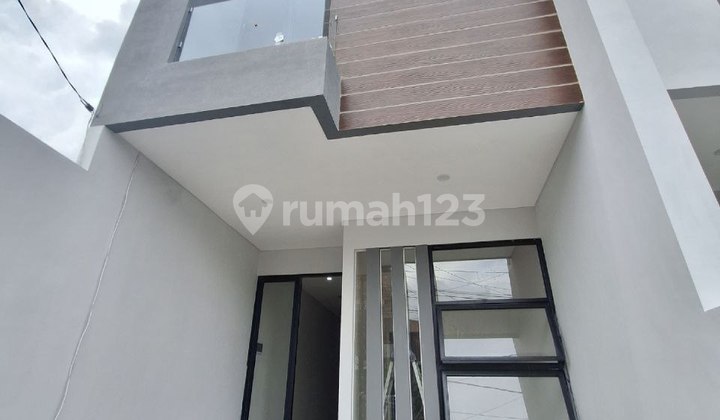 New House Klampis Semolo Barat (Wisma Mukti) Row 3 Spacious Car 2