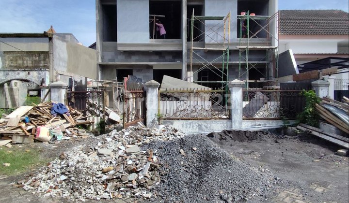 Rumah 2 Lantai Gunung Anyar Emas, Surabaya Selatan On Progress