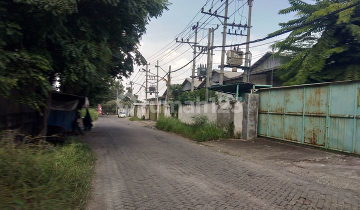 Gudang Mayjend Sungkono Kebomas, Gresik, Strategis Dekat Tol