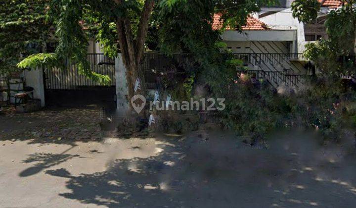 Rumah Karang Menjangan 1 Lantai Strategis, Carport 3 1