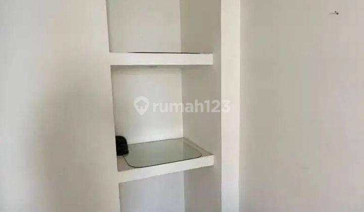 Apartemen Puncak Permai, Surabaya Barat, 2BR Jadi 1BR Termurah 2