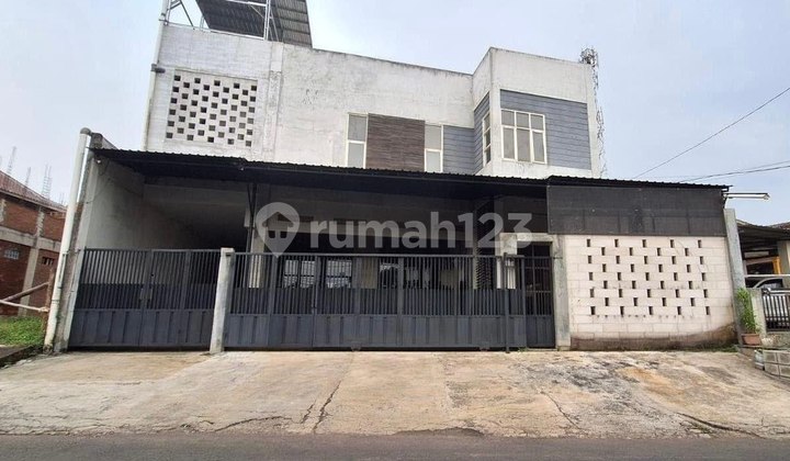 Zero Shop on Dipomanggolo Main Road, Araya, Malang, Strategically Located 1 Minute from Araya Golf Club House, Suitable for Business, Office, Warehouse 1