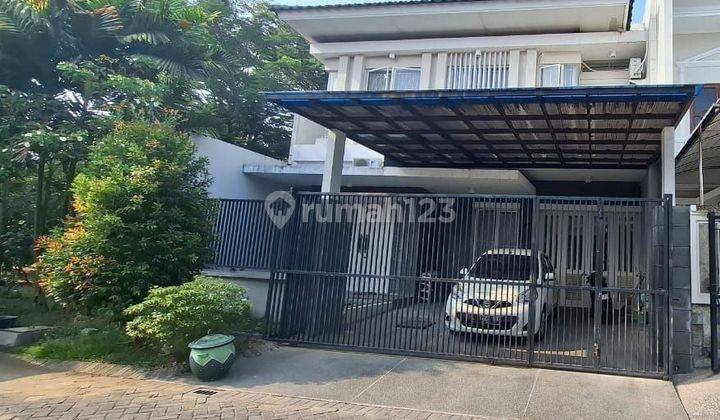 Rumah Villa Valencia, Pakuwon, Surabaya Barat Strategis 1