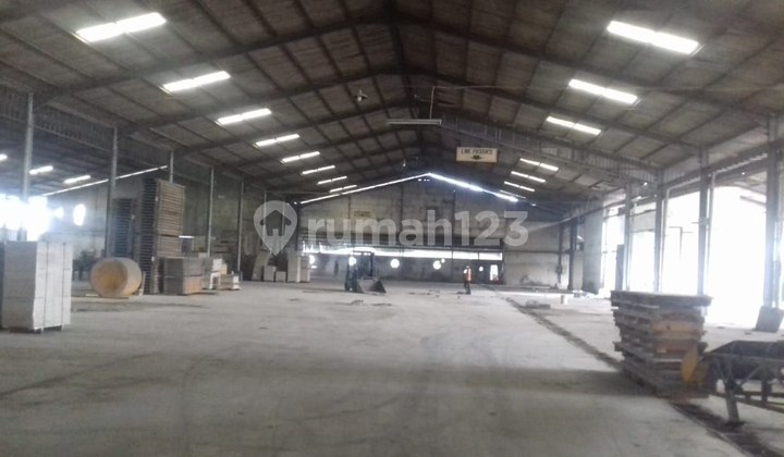 Gudang Ex. Industri Nol Jalan Raya Krian, Sidoarjo, Sangat Strategis Dekat Akses Tol Baru Surabaya - Gresik Gudang Ex. Industri Nol Jalan Raya Krian, Sidoarjo, Sangat Strategis Dekat Akses Tol Baru Surabaya - Gresik
