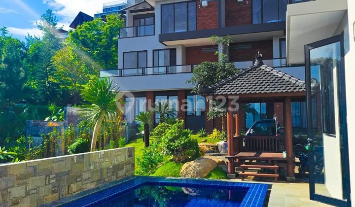 Villa Main Road Boulevard The Taman Dayu, 2 Private Pool, Fully Furnished