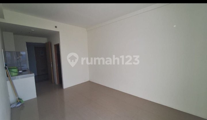 New Bale Hinggil Apartment, East Surabaya, Strategically Located Near Merr Main Road 2