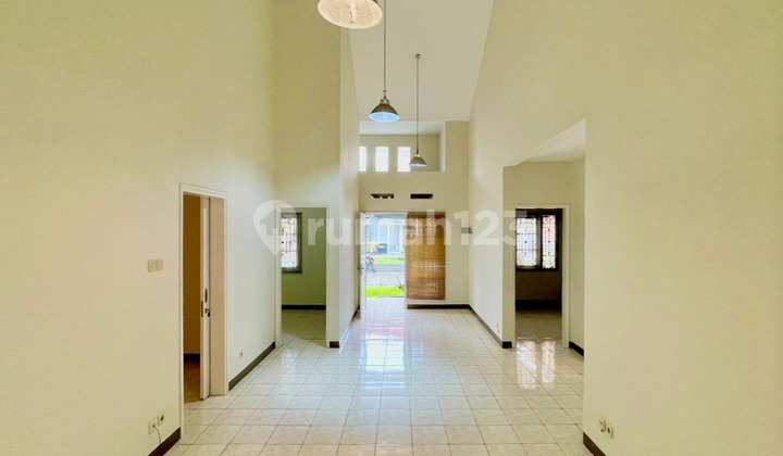 Turun Harga Rumah Siap Pakai Kota Baru Parahyangan Bandung