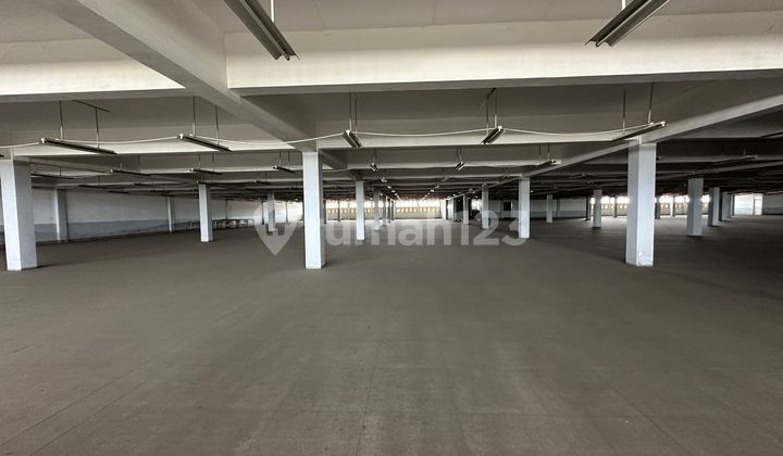 Clean Production/Warehouse Space in Moch Toha Wing, Bandung Clean Production/Warehouse Space in Moch Toha Wing, Bandung